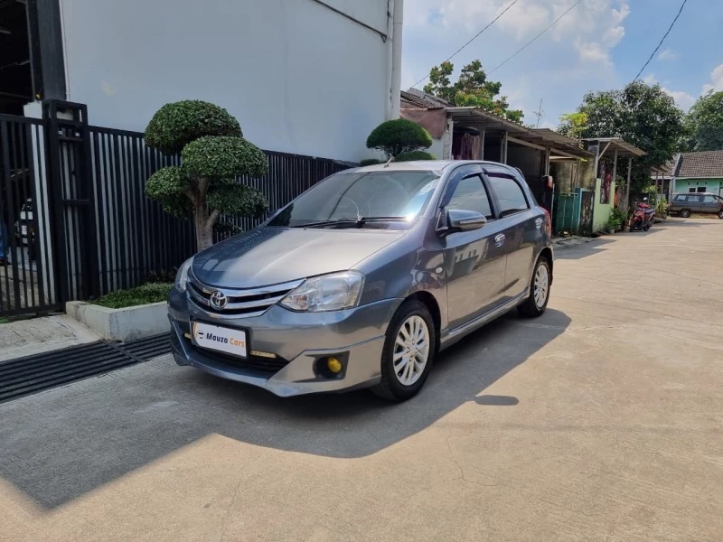 Toyota Mobilio 1.2 G Valco Manual