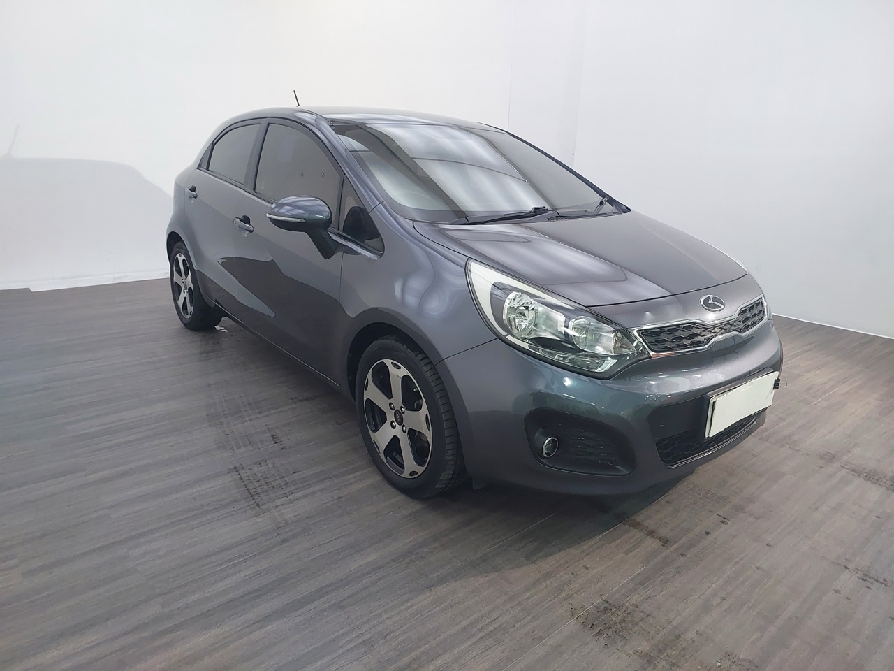 Kia Rio 1.4 5p Auto